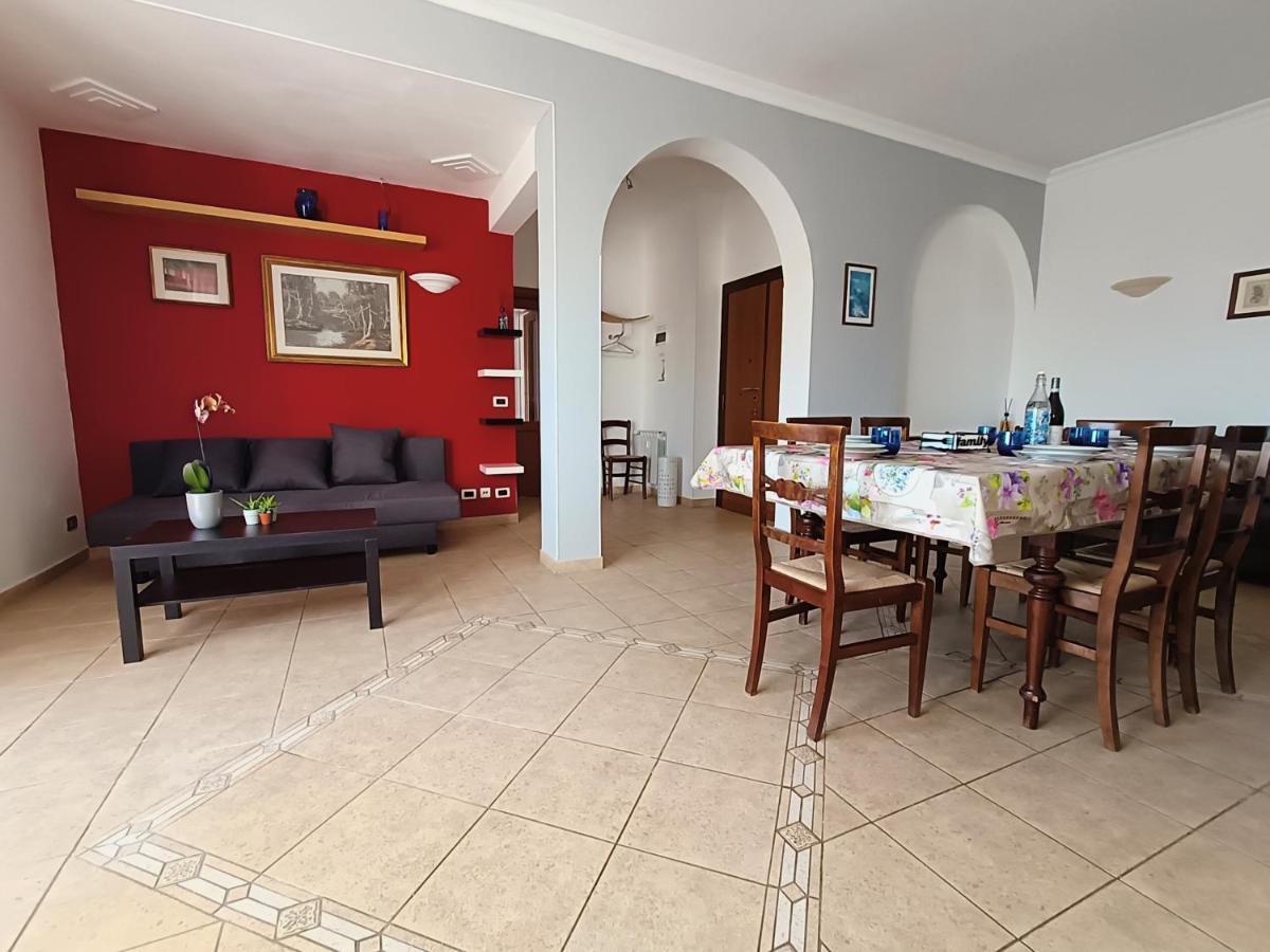 Avellini - Delightful And Spacious Apartment With Terrace - Near Metro A Cornelia Roma Exterior foto