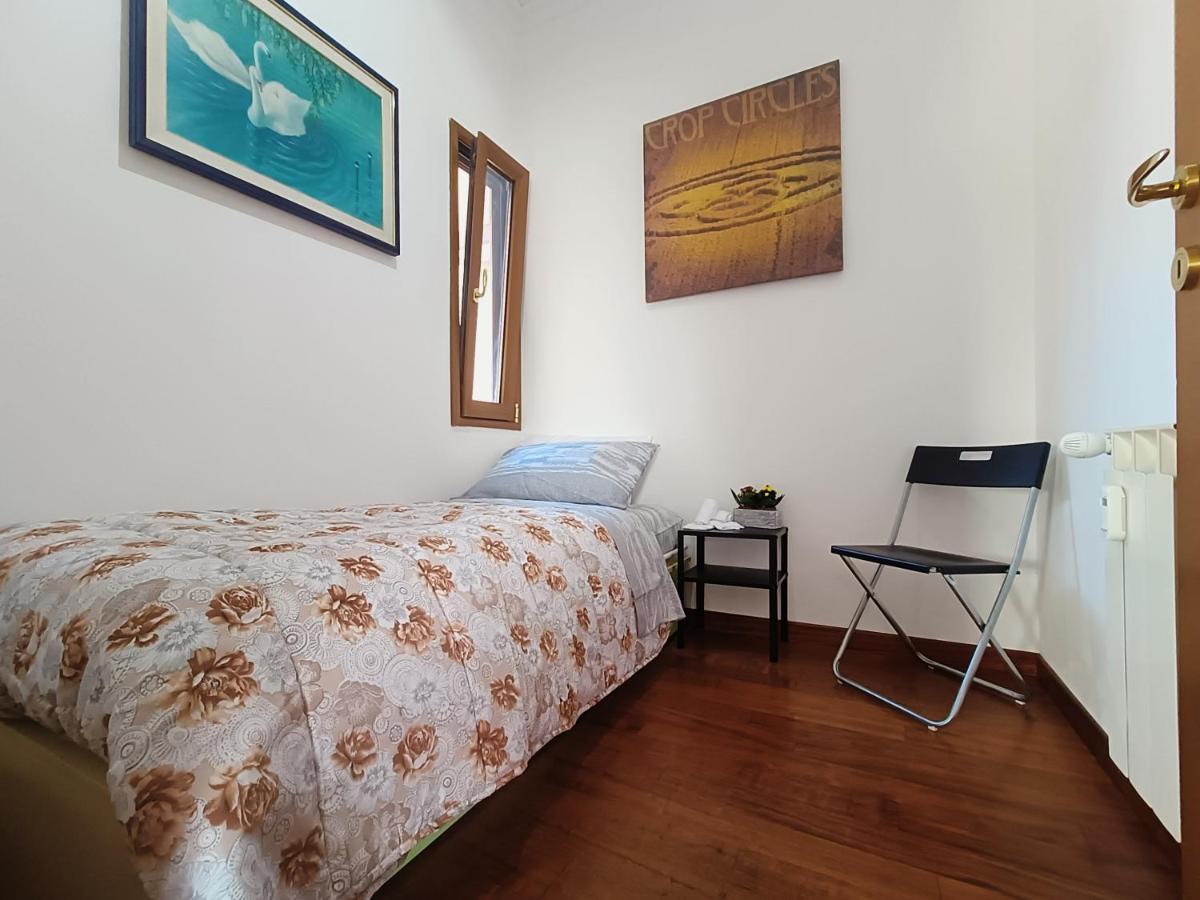 Avellini - Delightful And Spacious Apartment With Terrace - Near Metro A Cornelia Roma Exterior foto